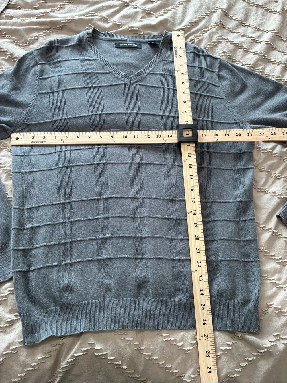 John Henry Men's V-Neck Knit Sweater in Gray